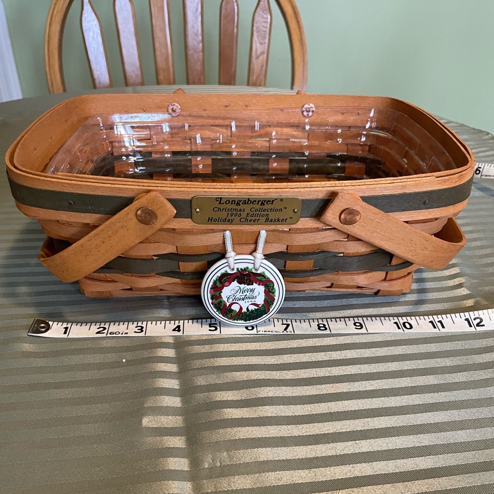 Longaberger Holiday Cheer Basket - Brown and Green